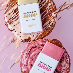 [ DROP BOX COMBO ] BLUSHER Spotlight Blush & Gold Highlighter 30ml